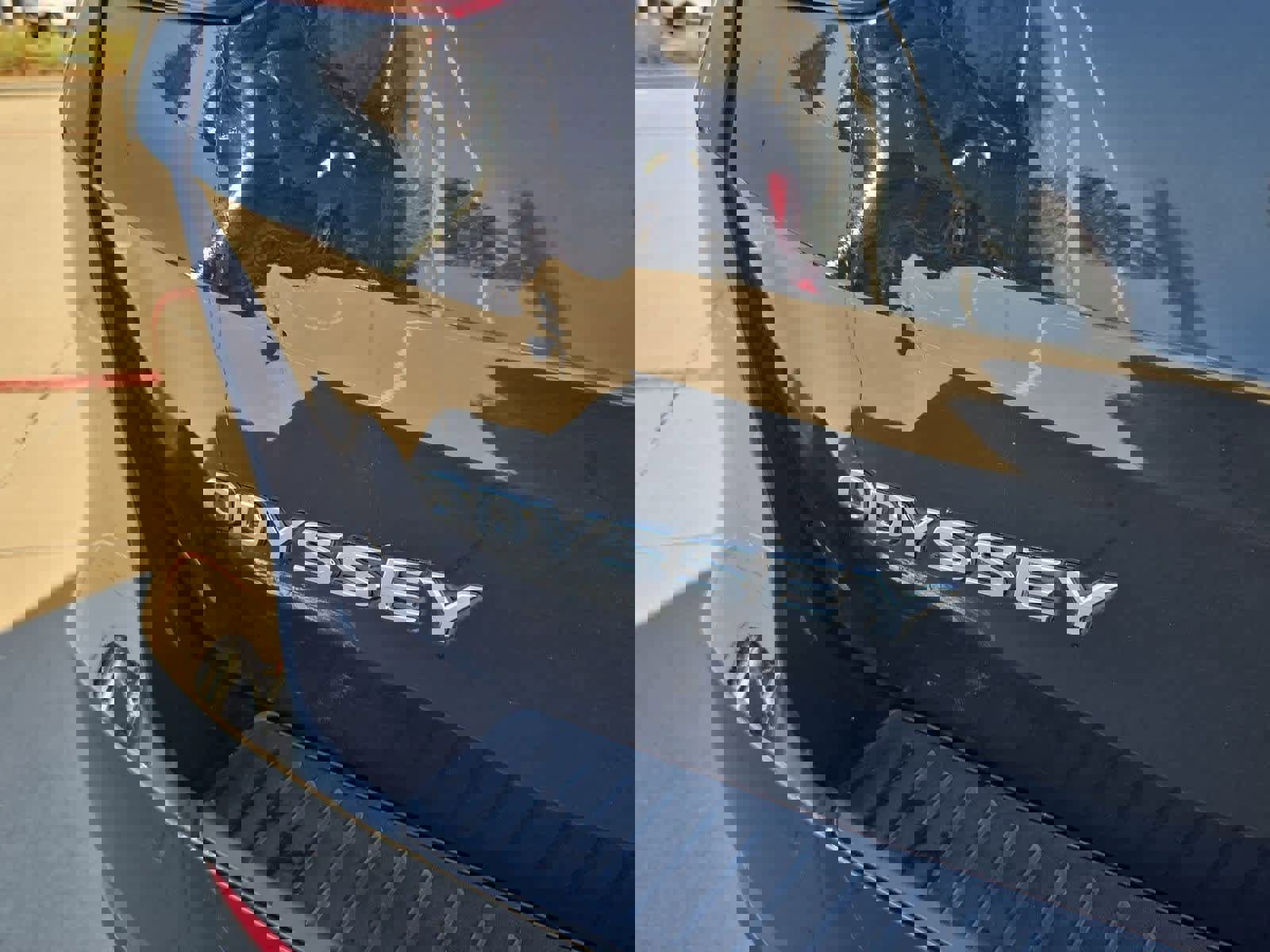 Used 2021 Honda Odyssey EX-L image 12