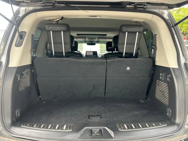 Used 2023 Nissan Armada Platinum w/ Captain's Chairs Package RWD image 23