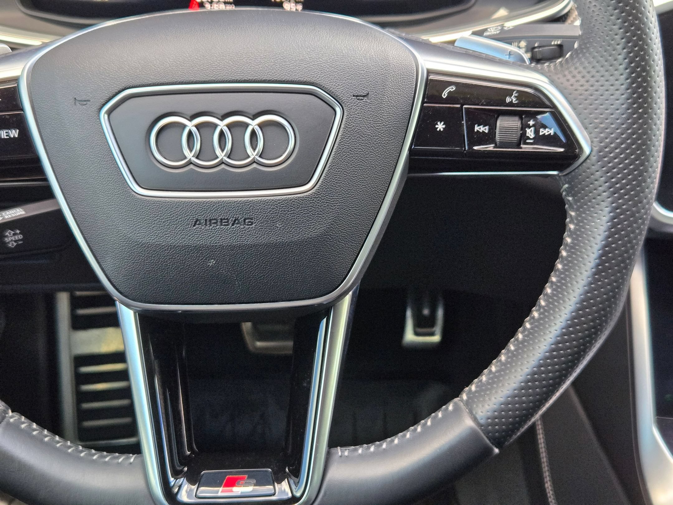 Used 2021 Audi S6 Premium Plus w/ S Sport Package AWD/4WD image 22