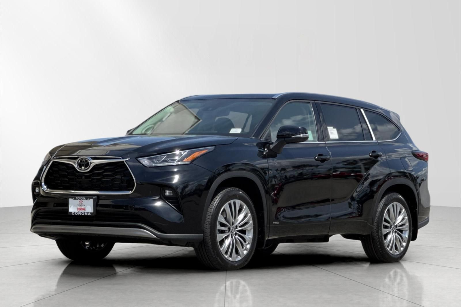 New 2026 Toyota Highlander Platinum AWD/4WD image 7