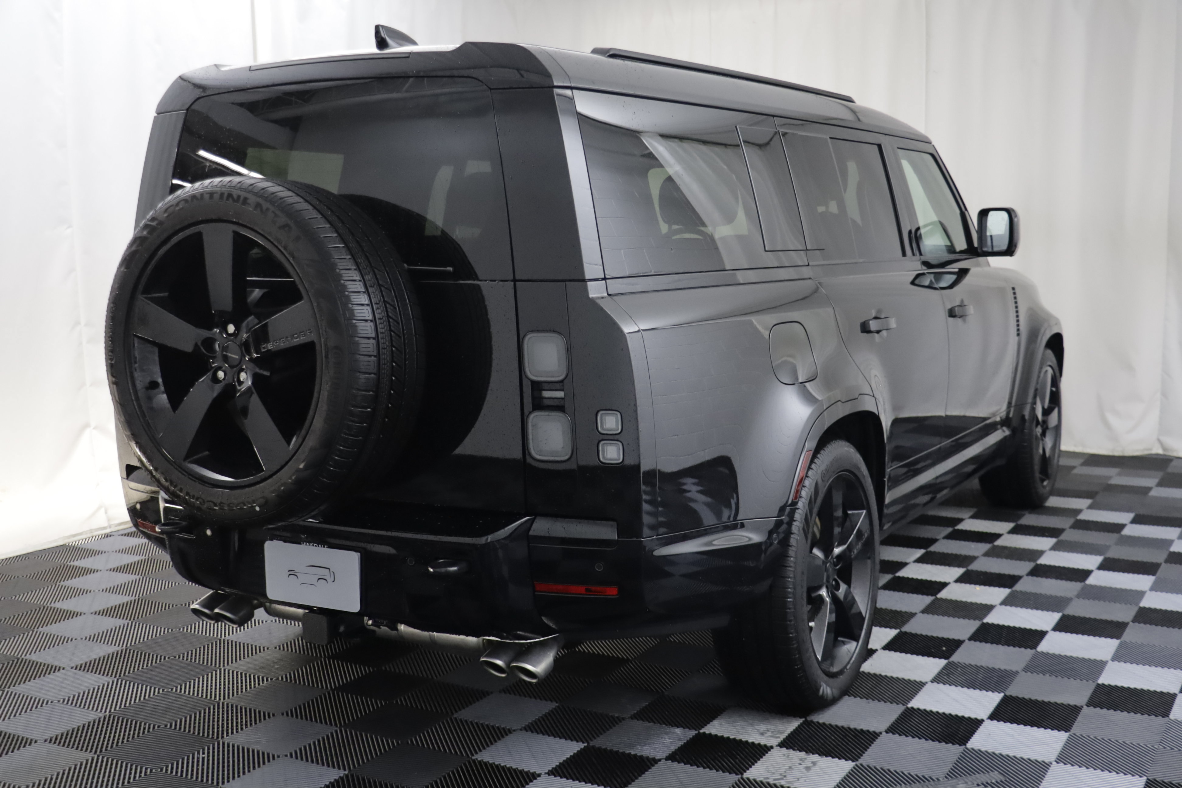 New 2026 Land Rover Defender 130 V8 AWD/4WD image 20