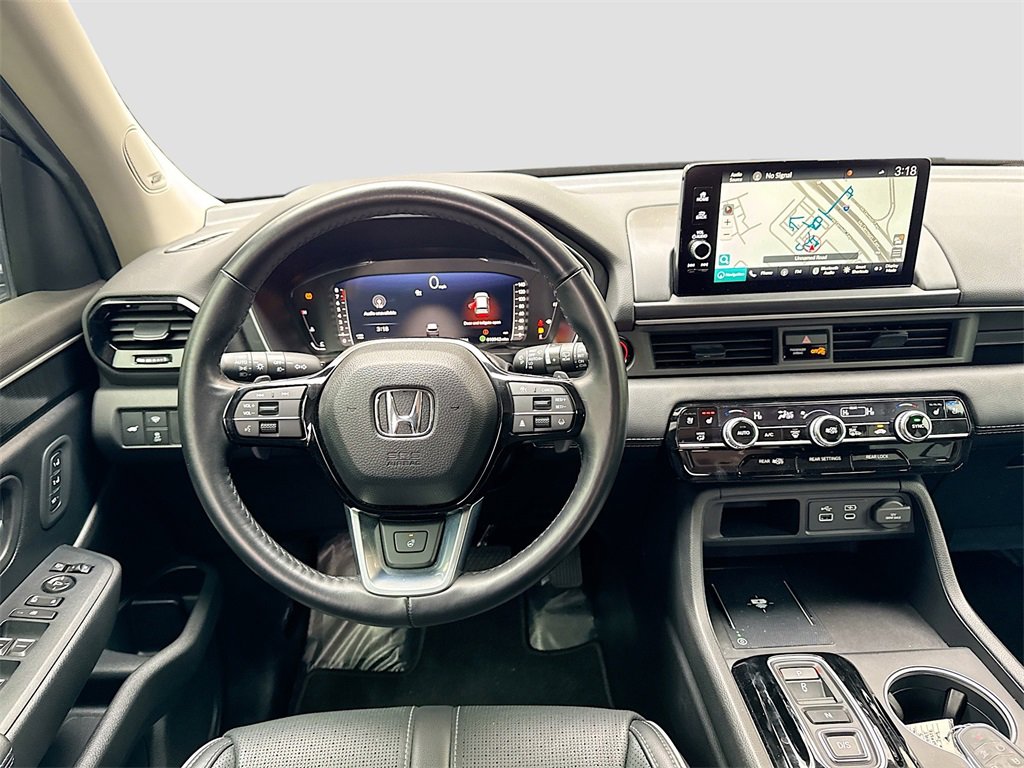 Used 2024 Honda Pilot Elite image 24