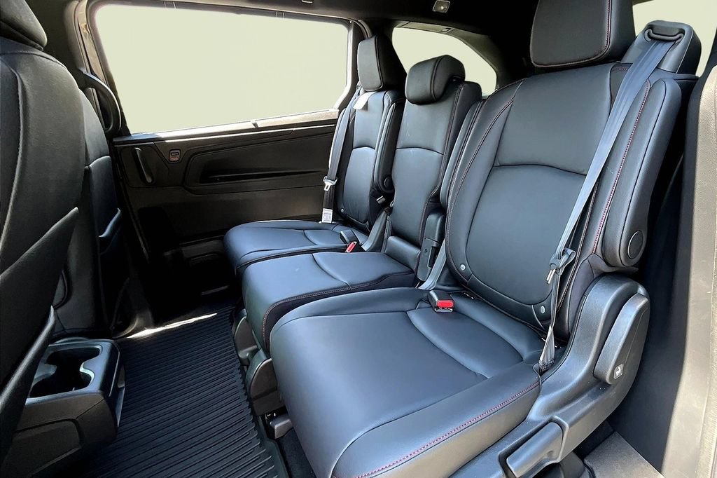New 2026 Honda Odyssey Sport-L image 11