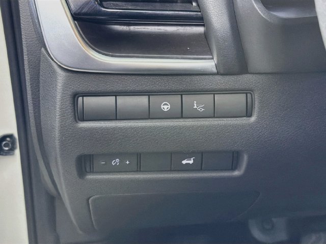 Certified 2021 Nissan Rogue Platinum AWD/4WD image 15