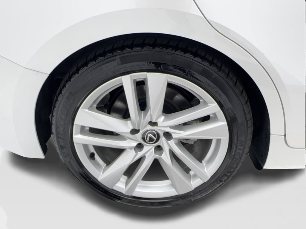 Used 2023 Lexus IS 300 w/ Comfort Package RWD image 14