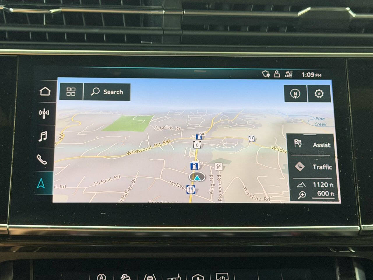 Used 2019 Audi Q8 Premium Plus w/ Premium Plus image 77