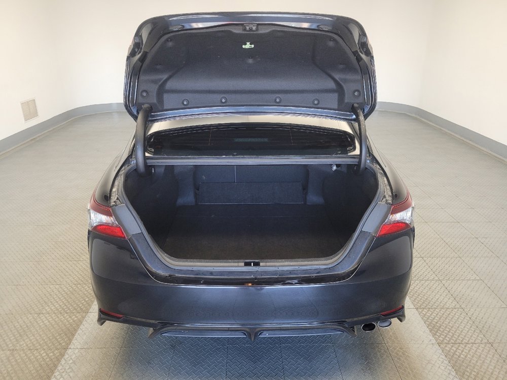 Used 2022 Toyota Camry SE image 29