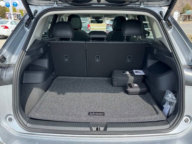 New 2026 Volkswagen Tiguan SE AWD/4WD image 18