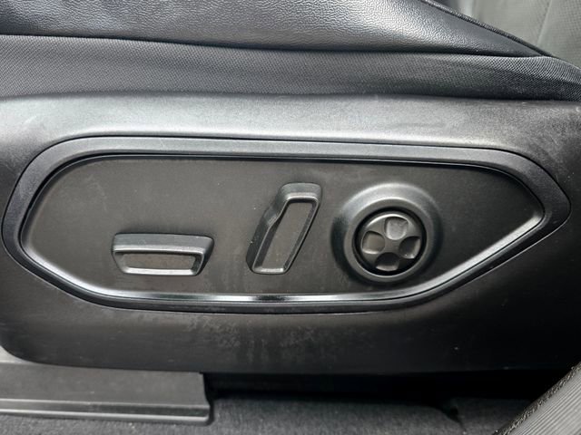 Certified 2023 Jeep Grand Cherokee L Laredo image 16