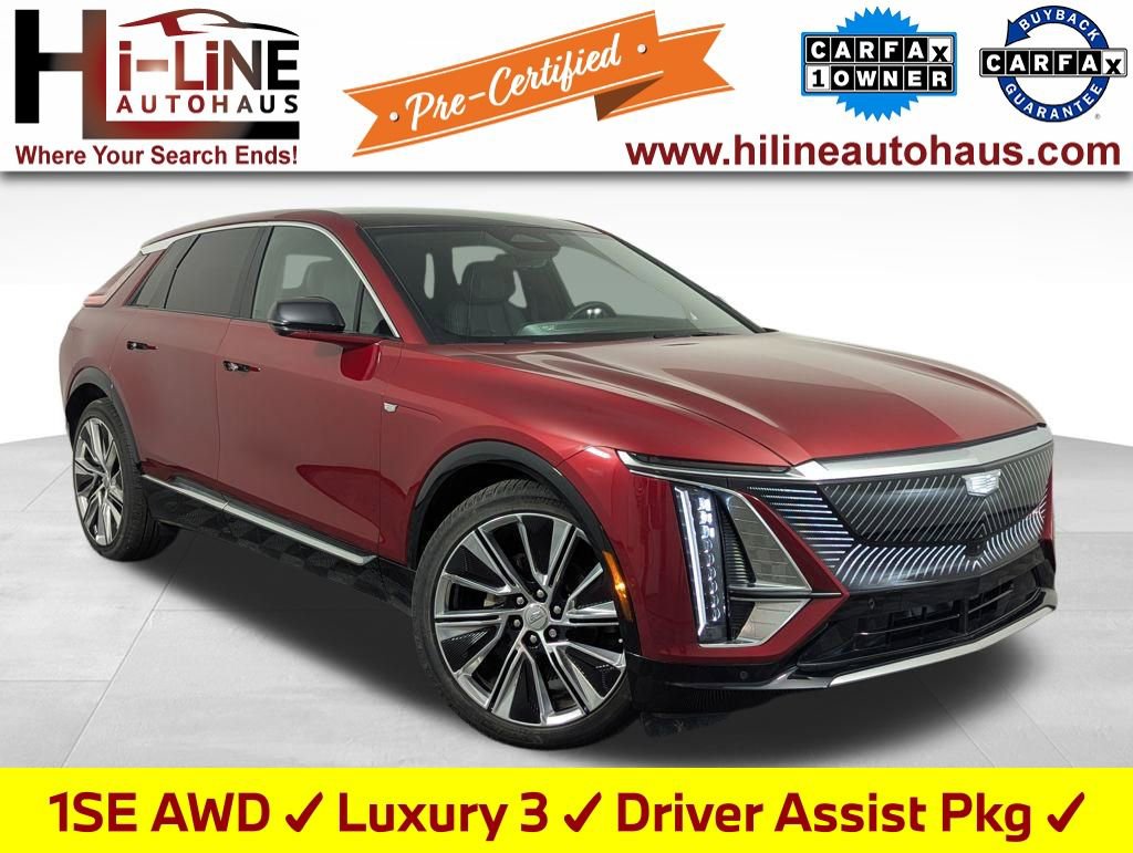 Used 2024 Cadillac Lyriq Luxury w/ LPO, Floor Liner Package image 1