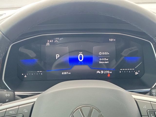 Certified 2023 Volkswagen Jetta SE FWD image 20