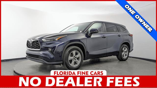Used 2023 Toyota Highlander LE