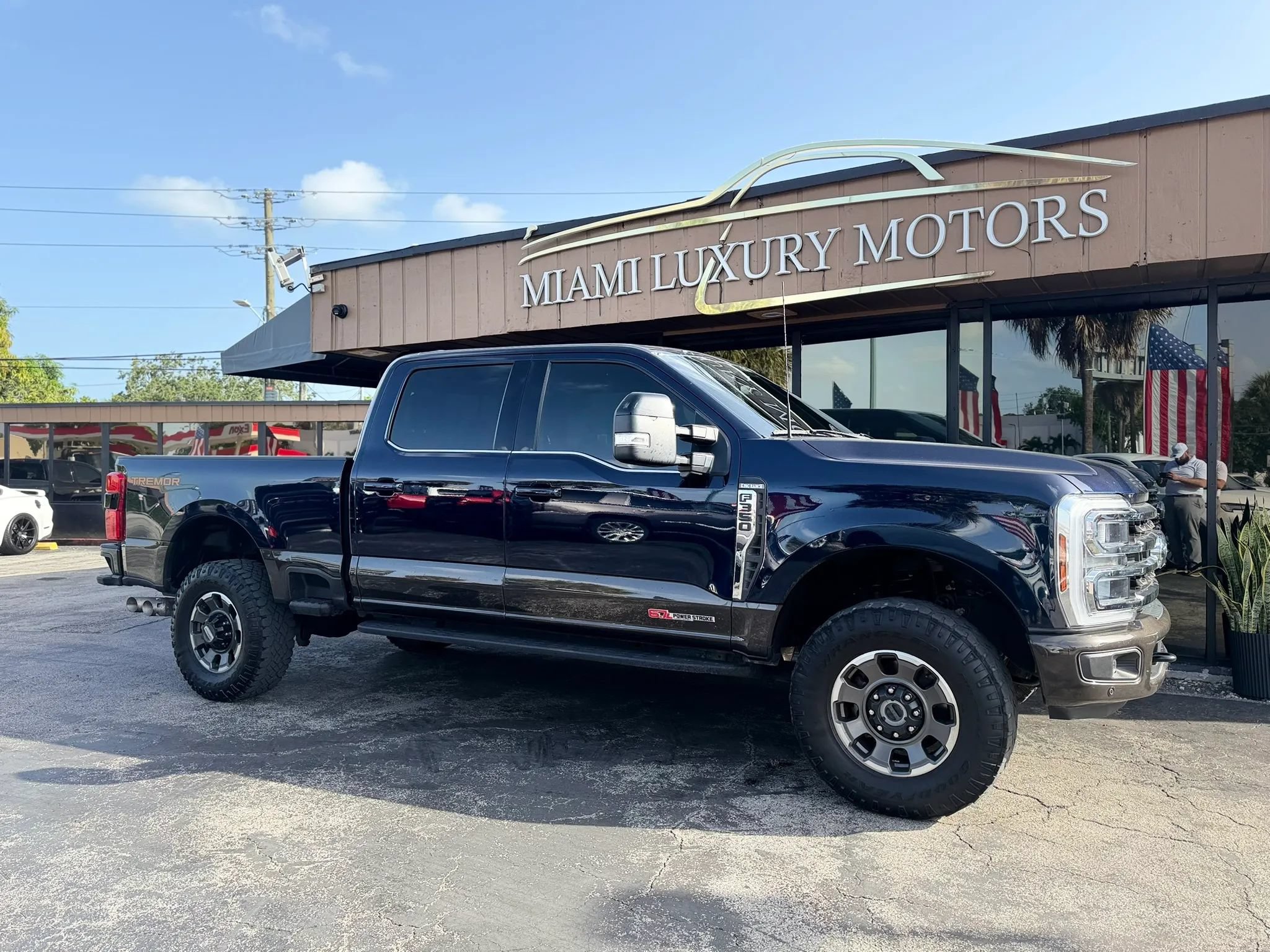 Used 2024 Ford F350 King Ranch w/ Tremor Off-Road Package AWD/4WD image 1