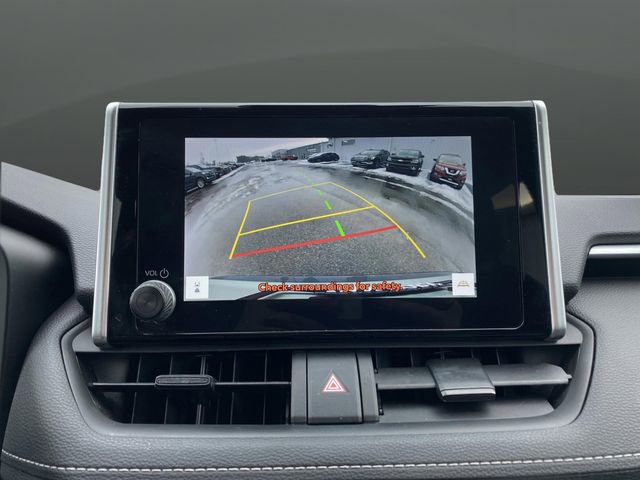 Used 2023 Toyota RAV4 XLE image 10
