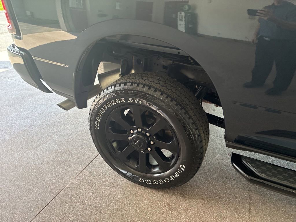 Used 2025 RAM 2500 Big Horn AWD/4WD image 30
