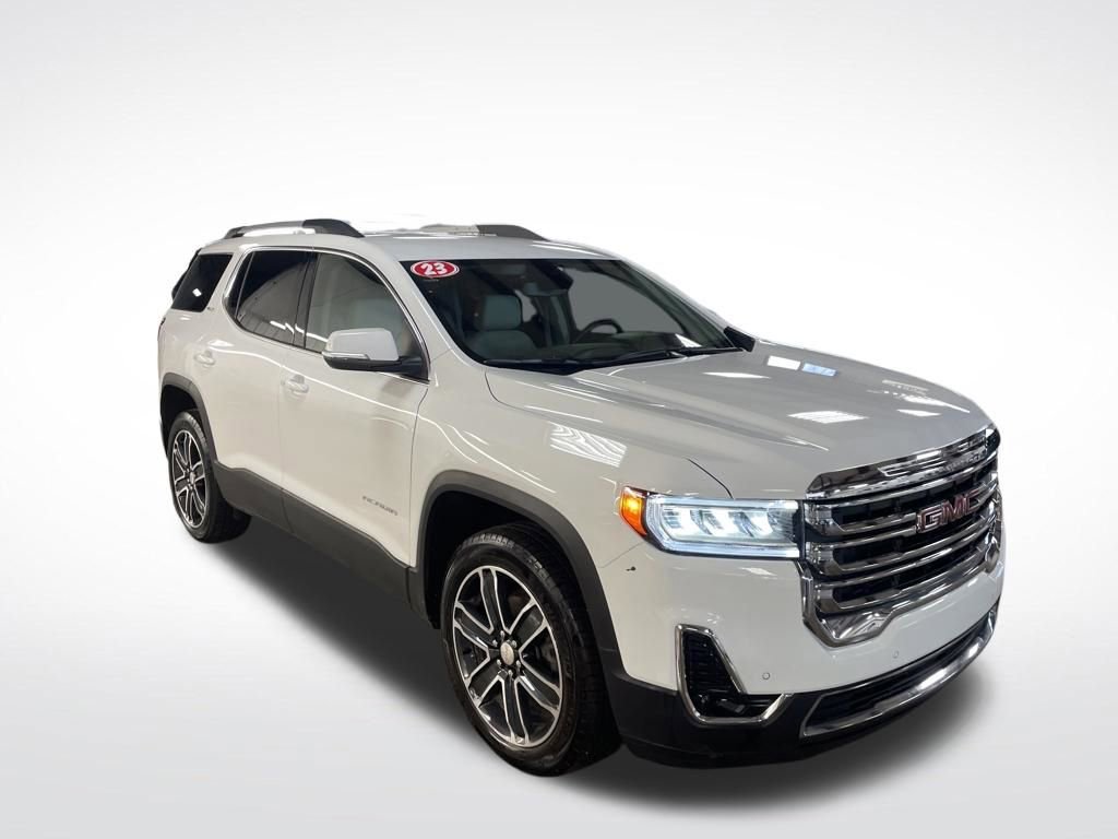 Certified 2023 GMC Acadia SLT w/ Preferred Package image 8