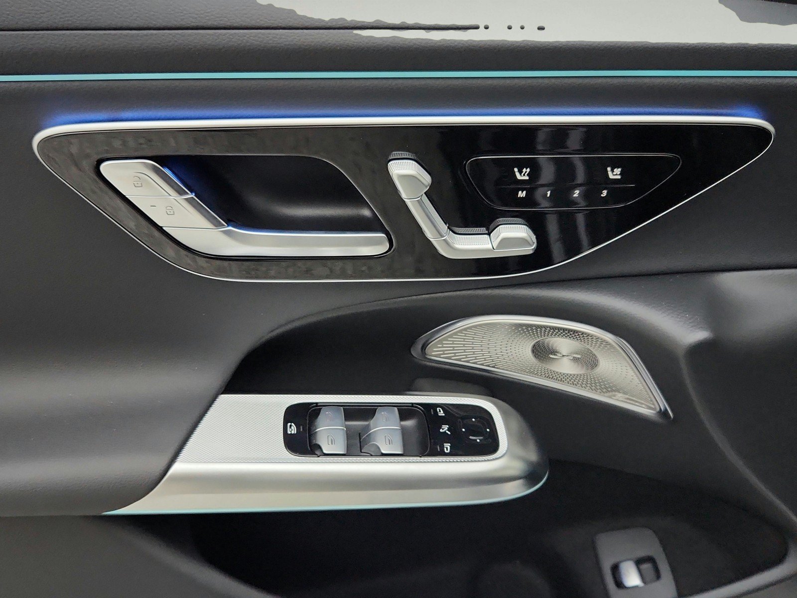 New 2027 Mercedes-Benz E 450 4MATIC Sedan image 21
