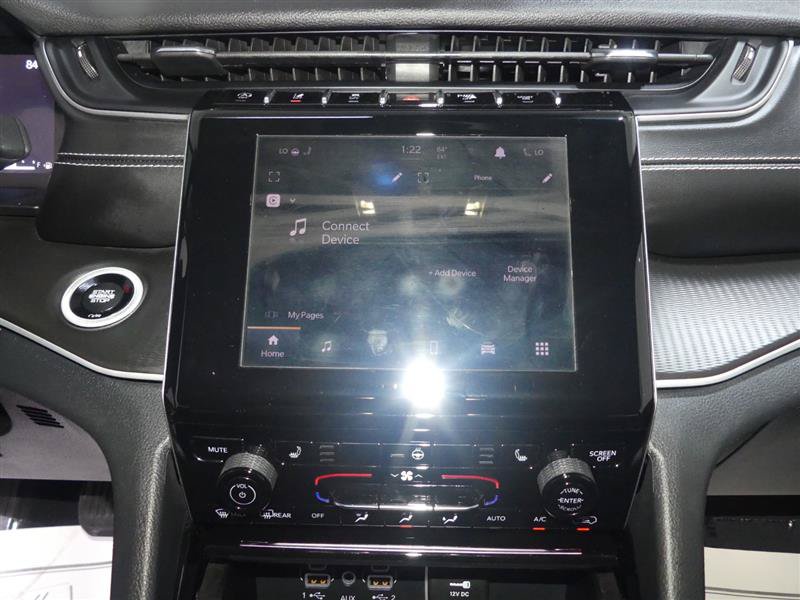 Used 2023 Jeep Grand Cherokee Laredo w/ Luxury Tech Group I AWD/4WD image 37