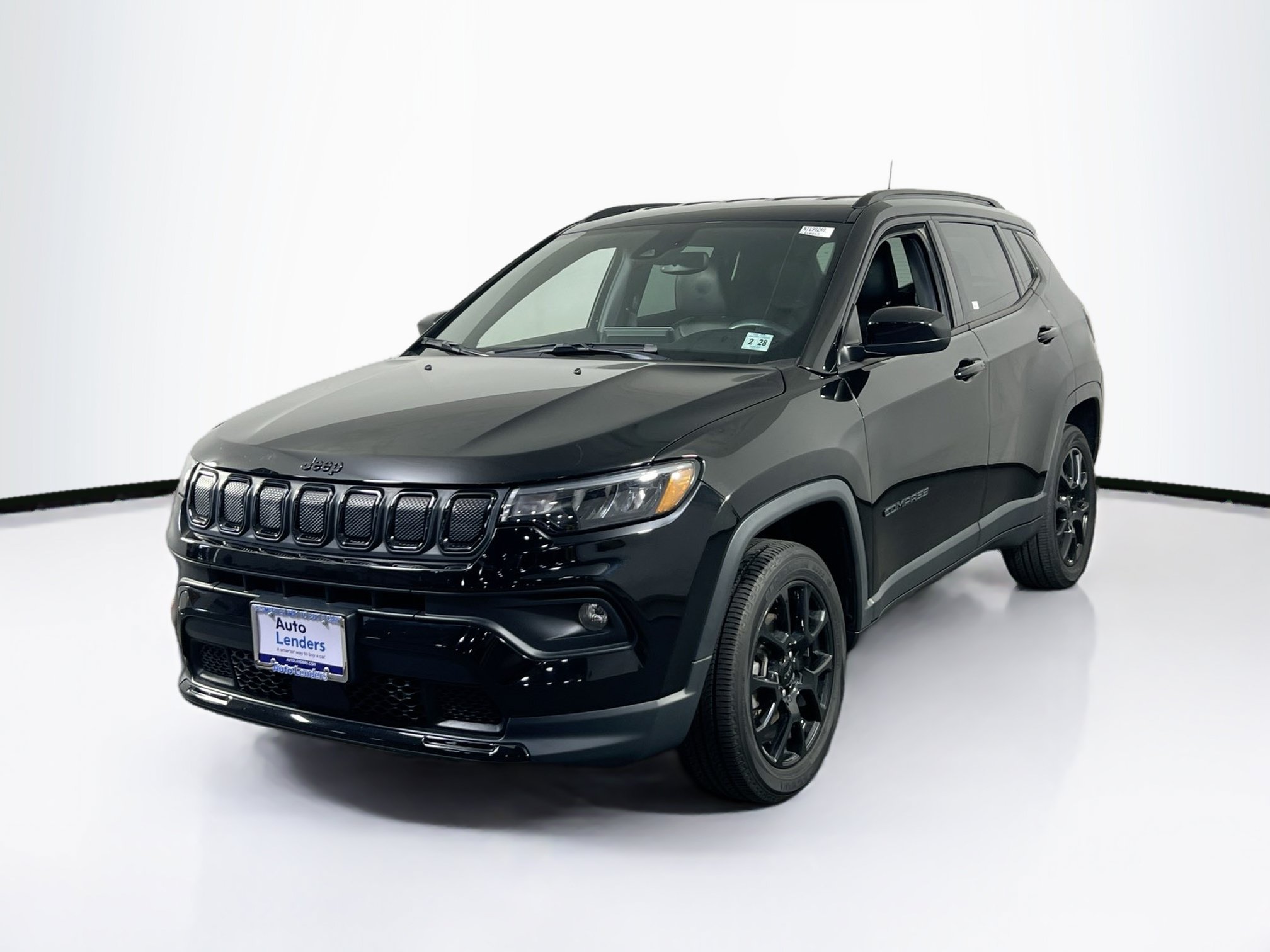 Used 2022 Jeep Compass Latitude w/ Convenience Group AWD/4WD image 1