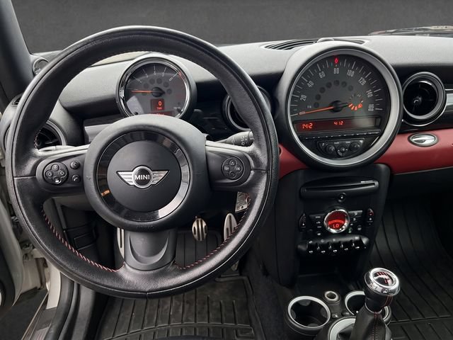 Used 2012 MINI Cooper Clubman John Cooper Works FWD image 5