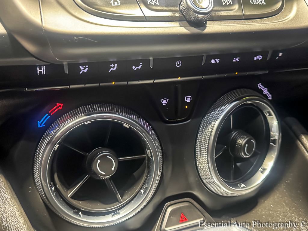 Used 2024 Chevrolet Camaro LT w/ Technology Package image 21