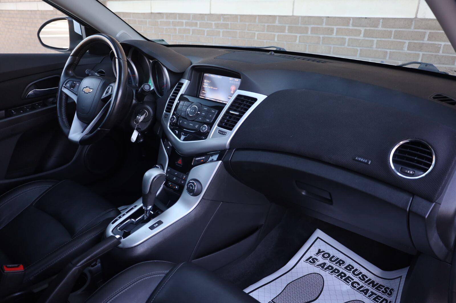 Used 2015 Chevrolet Cruze LT FWD image 28
