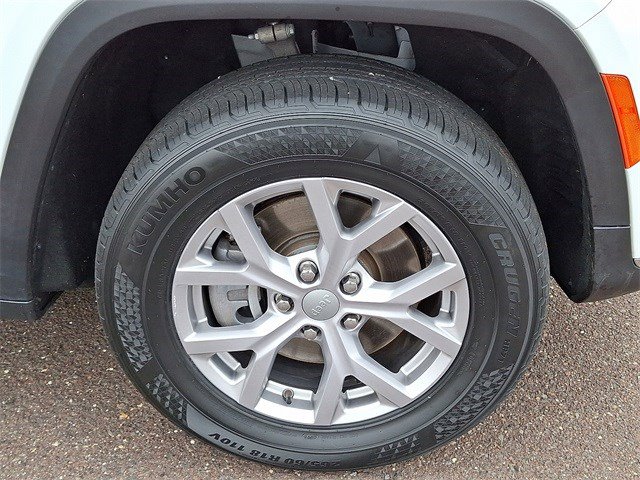 Used 2022 Jeep Grand Cherokee L Limited image 8