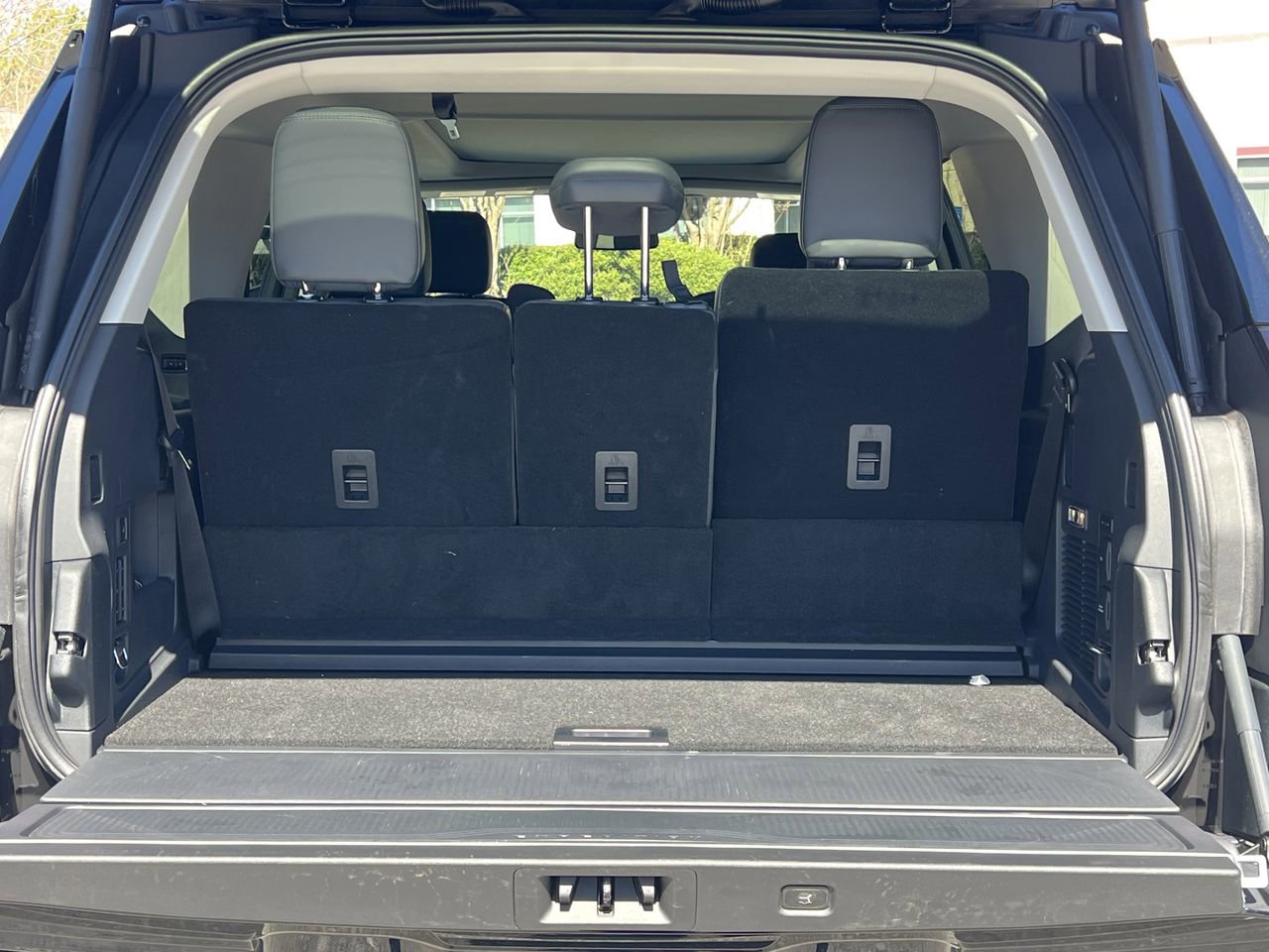 New 2025 Ford Expedition Active image 21