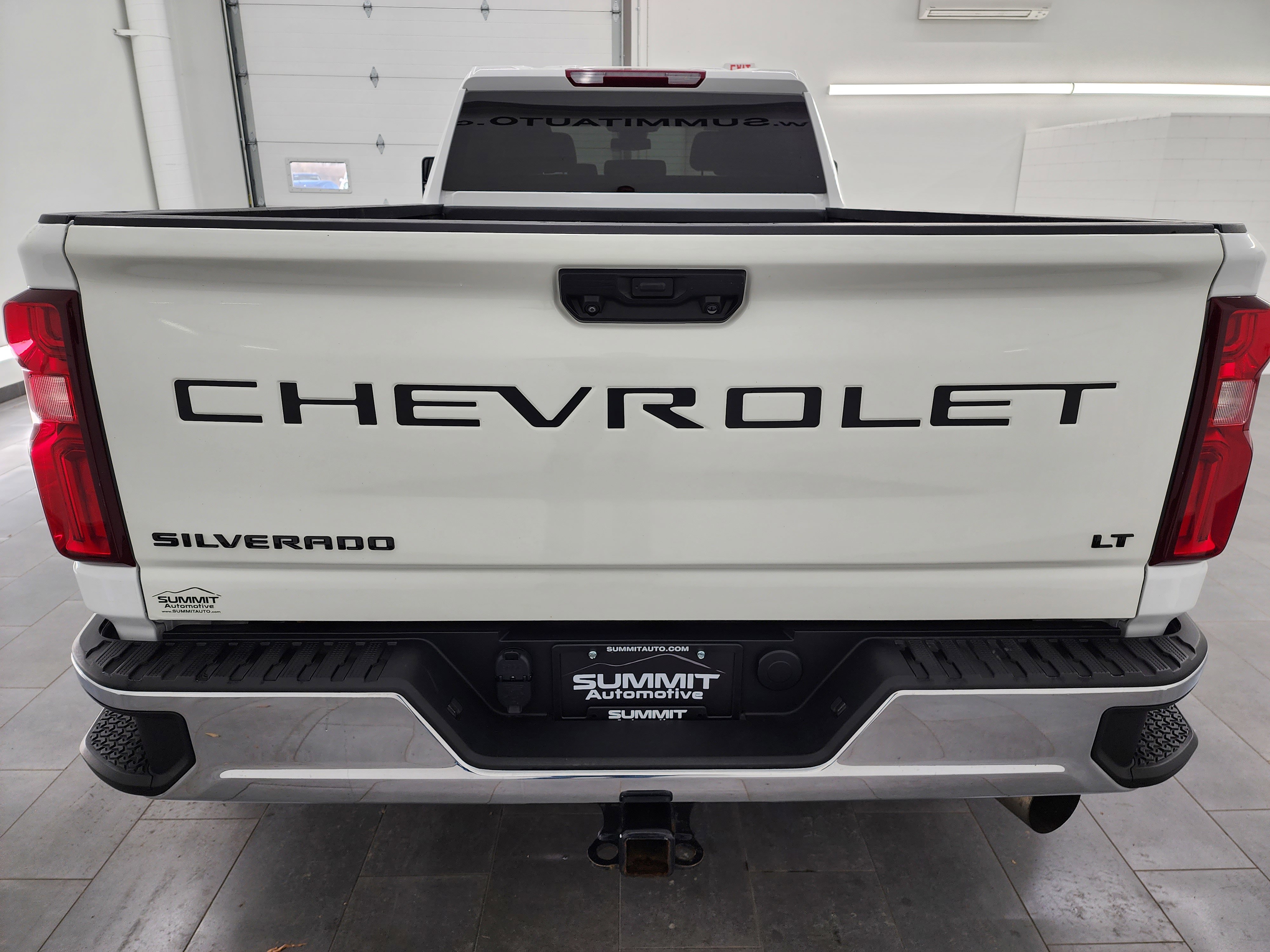 Used 2024 Chevrolet Silverado 3500 LT w/ Convenience Package image 31