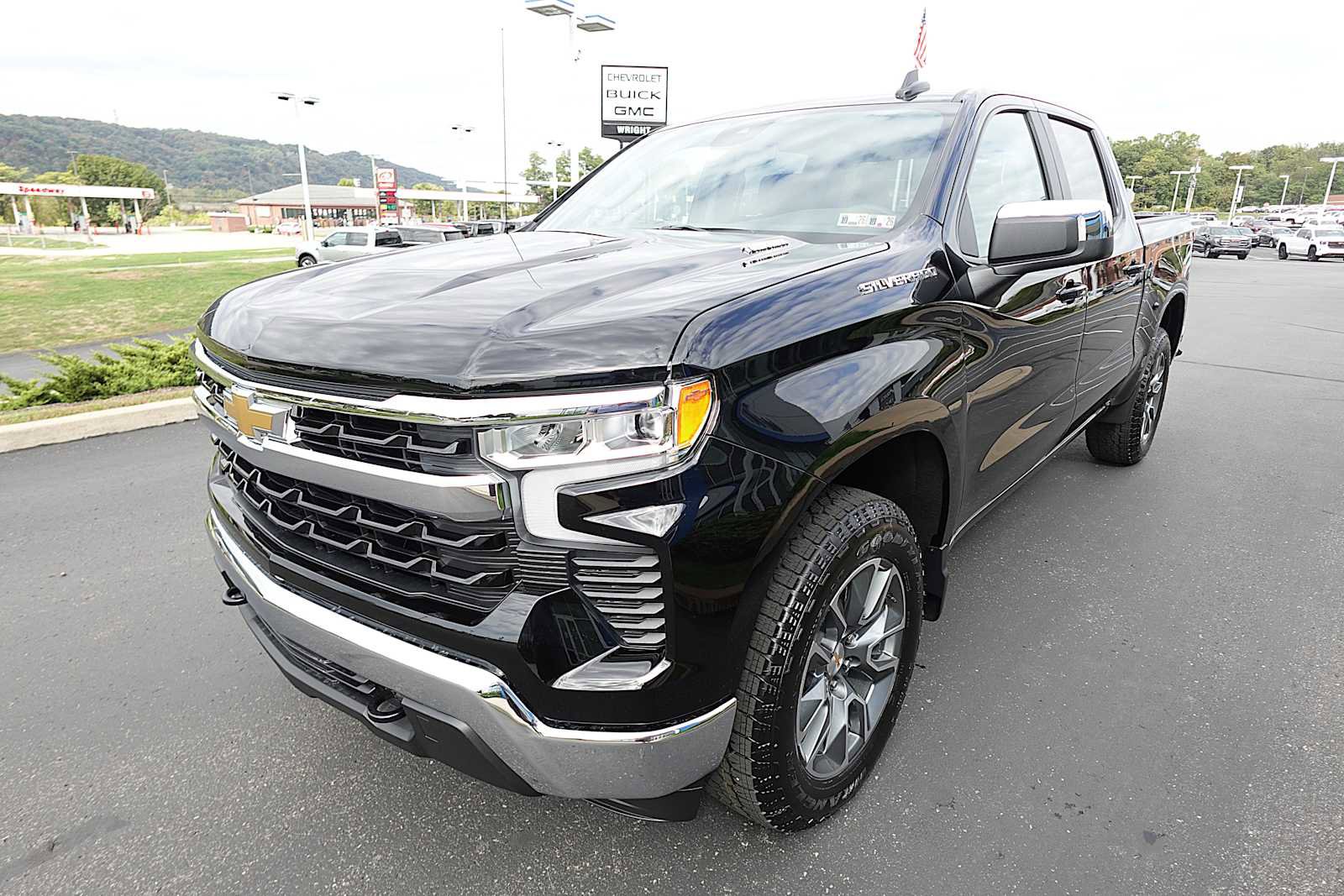 New 2026 Chevrolet Silverado 1500 LT image 8