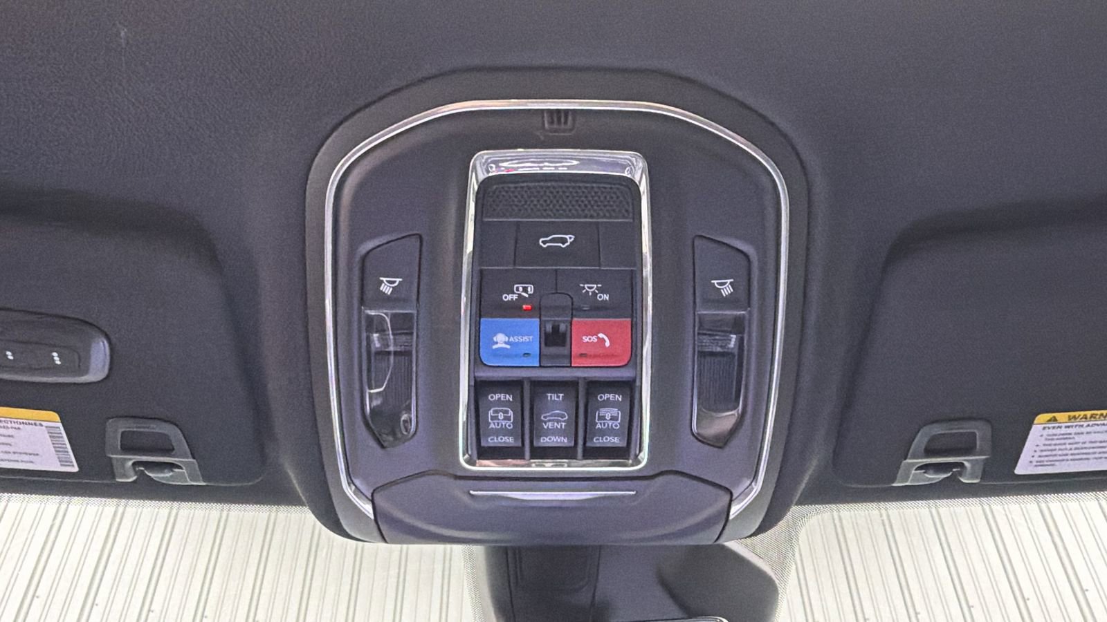 Used 2024 Jeep Grand Cherokee Limited 4xe w/ Luxury Tech Group II AWD/4WD image 33
