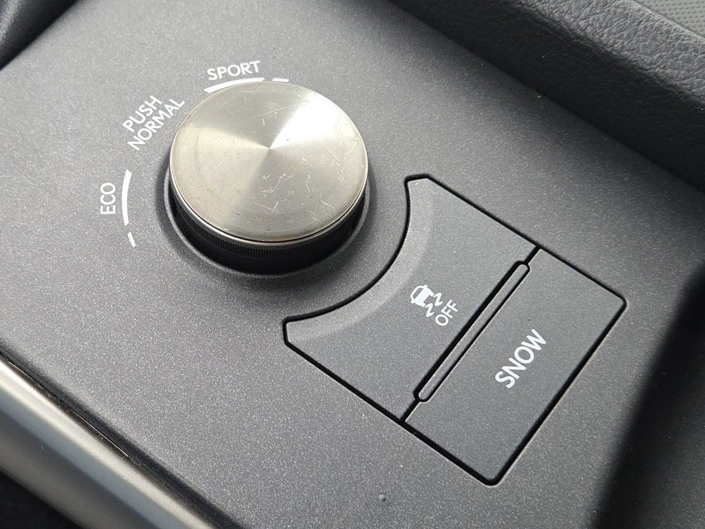 Used 2016 Lexus IS 300 AWD w/ Premium Package image 15