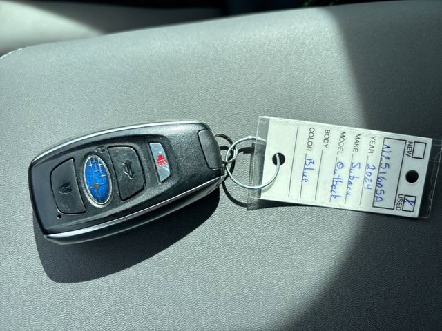 Used 2024 Subaru Outback Onyx Edition XT AWD/4WD image 5