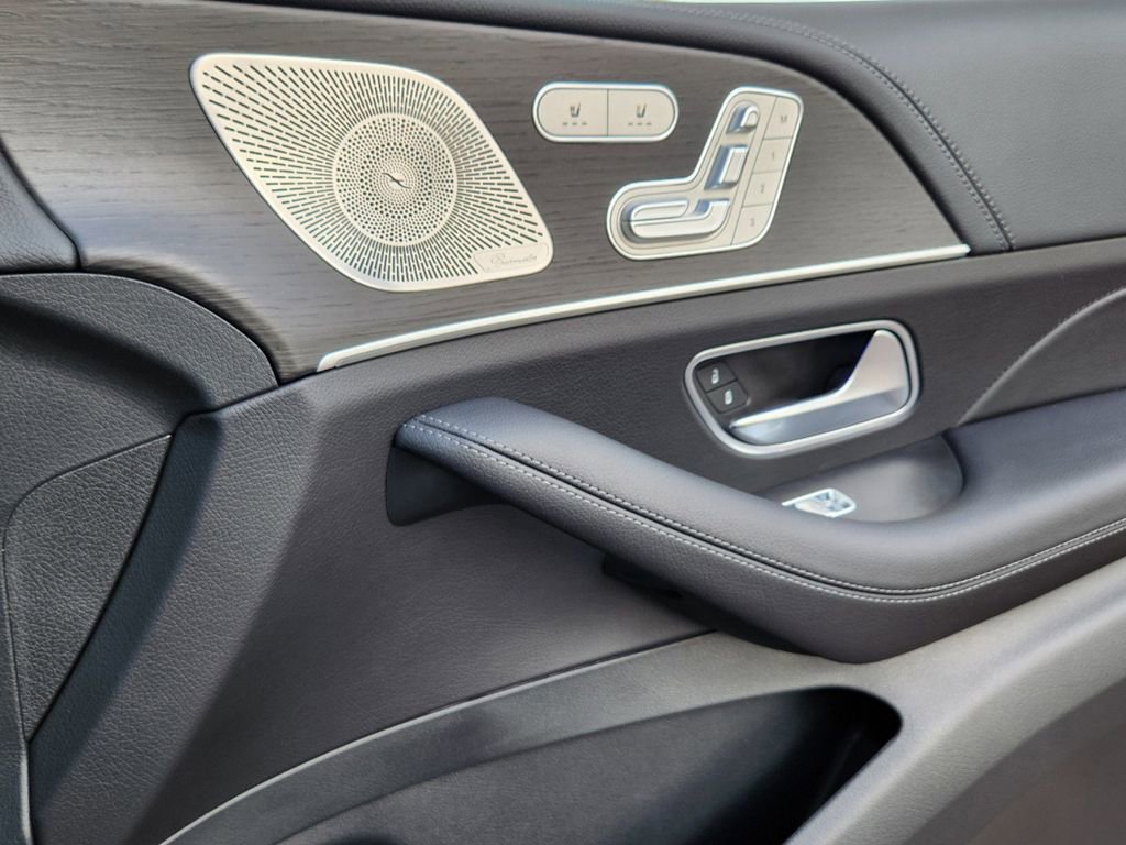 New 2025 Mercedes-Benz GLS 450 4MATIC image 20