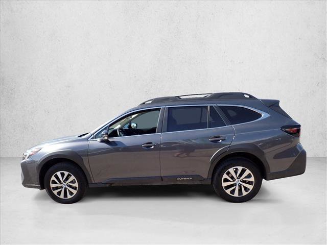 Used 2025 Subaru Outback Premium AWD/4WD image 2