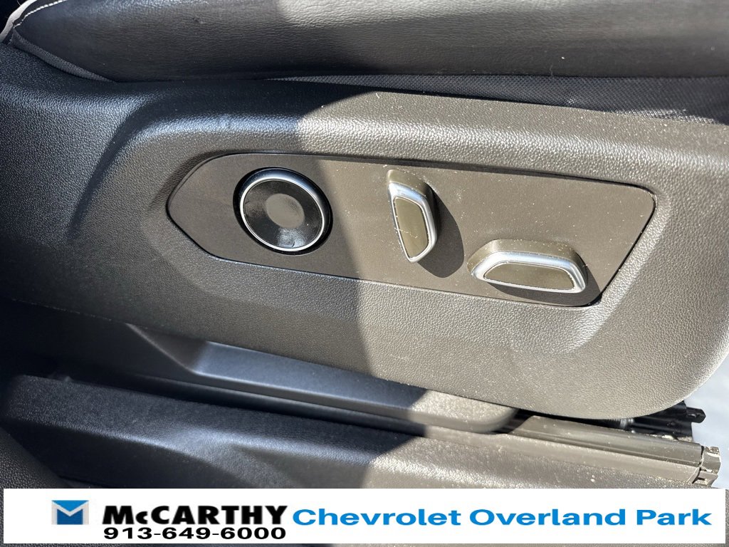 Used 2021 Cadillac Escalade ESV Premium Luxury w/ LPO, Illumination Package image 46