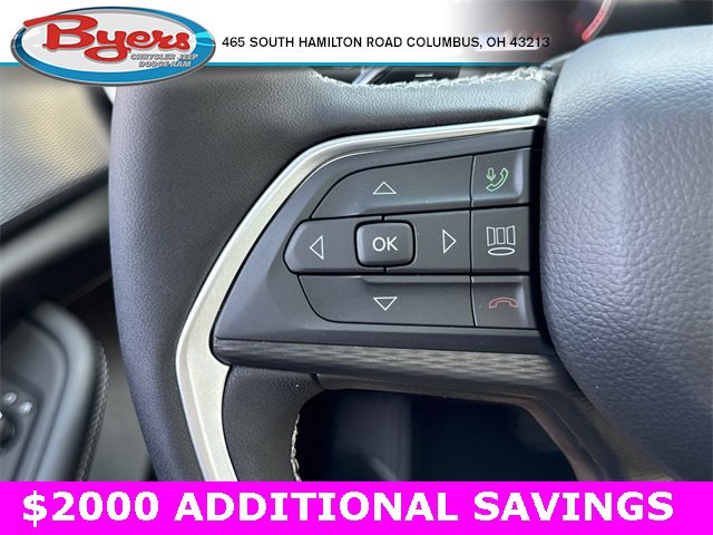 New 2025 Jeep Grand Cherokee L Altitude image 18