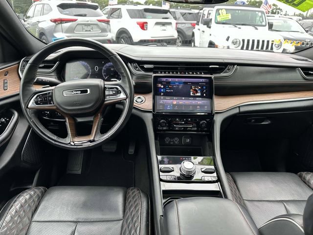 Certified 2021 Jeep Grand Cherokee L Summit w/ Luxury Tech Group V image 10