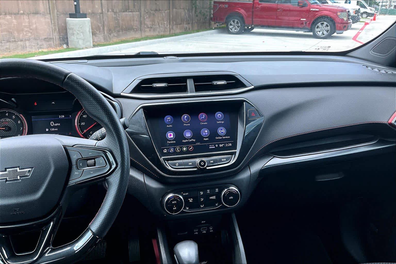 Used 2021 Chevrolet TrailBlazer RS w/ Technology Package FWD image 7