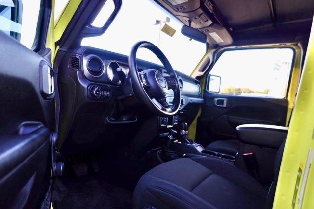 Used 2022 Jeep Wrangler Unlimited Sport image 11