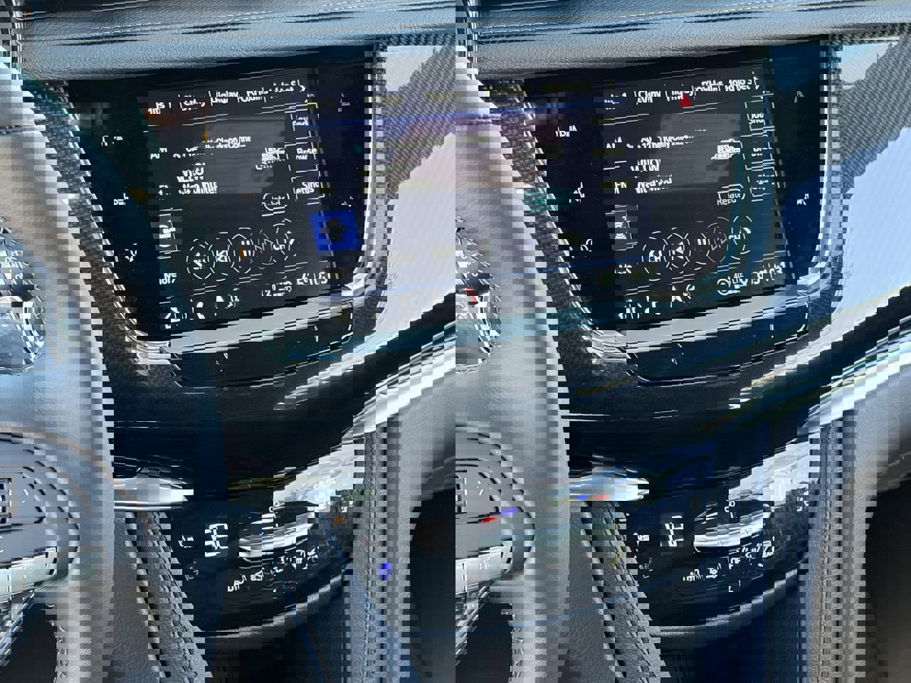 Certified 2025 Cadillac XT6 Sport w/ Technology Package image 27