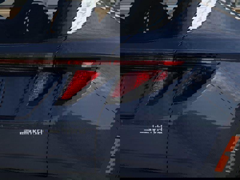 New 2026 Hyundai Tucson Blue SE image 10