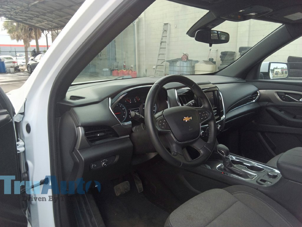Used 2023 Chevrolet Traverse LT FWD image 22