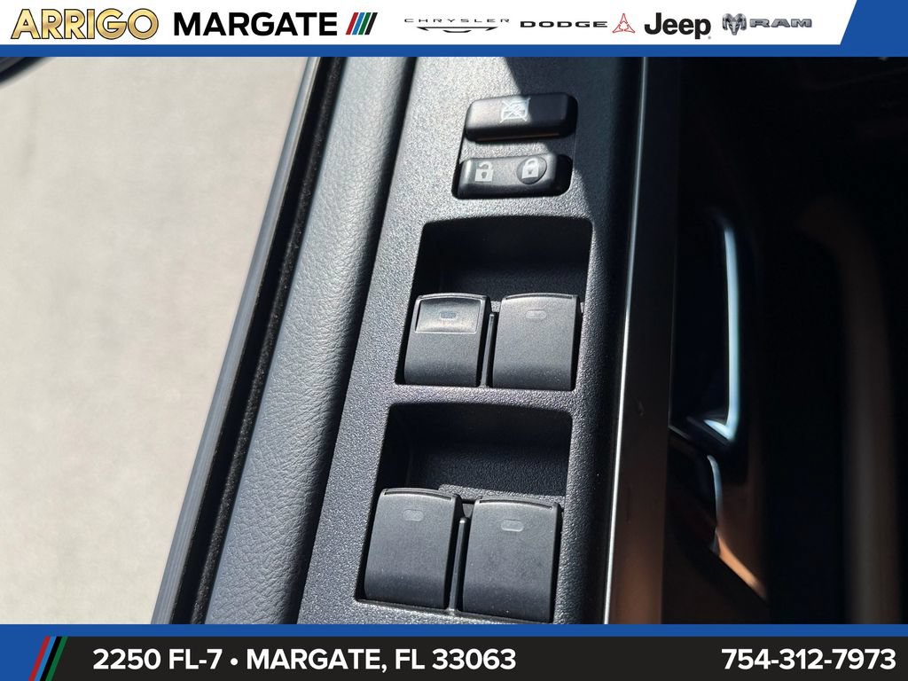Used 2021 Toyota 4Runner SR5 RWD image 32