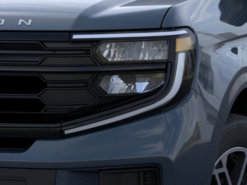 New 2025 Ford Expedition Active image 18