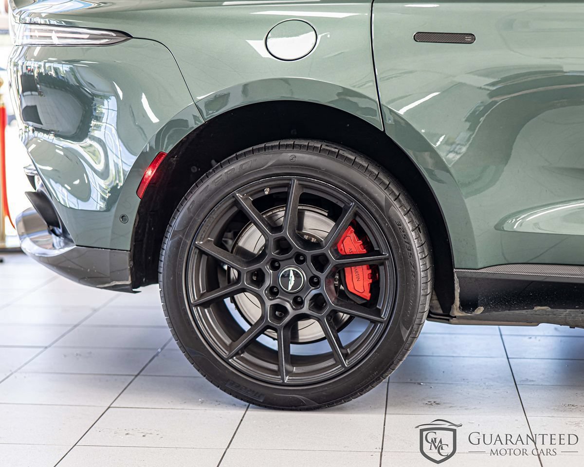 Used 2021 Aston Martin DBX AWD/4WD image 10