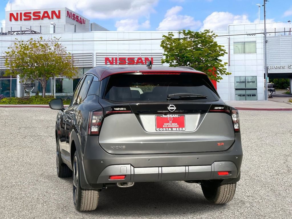 New 2026 Nissan Kicks SR image 3