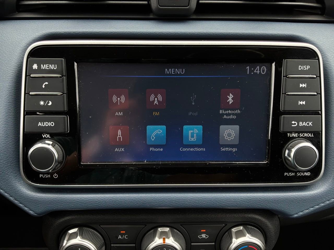 Used 2025 Nissan Versa SV FWD image 26