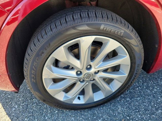 Used 2017 Buick Envision Premium image 17