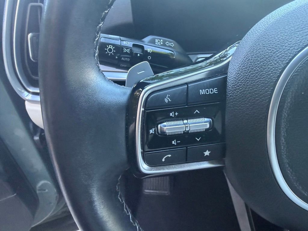 Used 2025 Kia Sorento SX Prestige AWD/4WD image 15